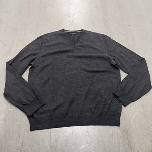 Banana Republic Men's Gray Extra Fine Merino Wool Sweater V Neck Size L
